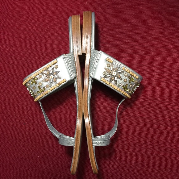 Silver Manolo Blahnik flat sandals - Picture 2 of 5